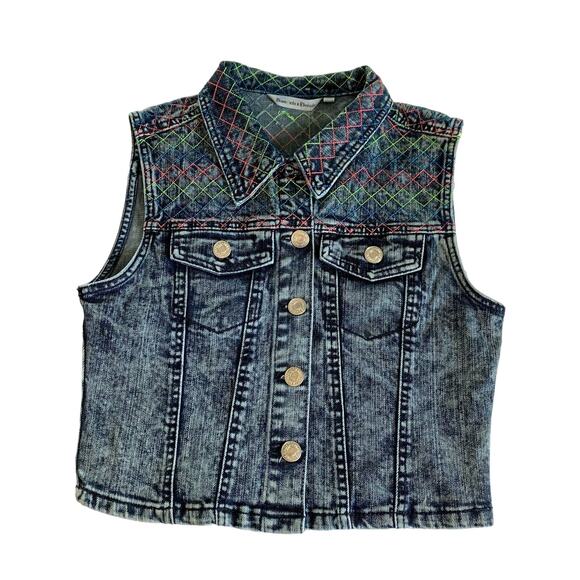 Via Penny Lane Reworked Apparel | Thomas Rhett Custom Upcycled Denim Vest - Picture 5 of 10